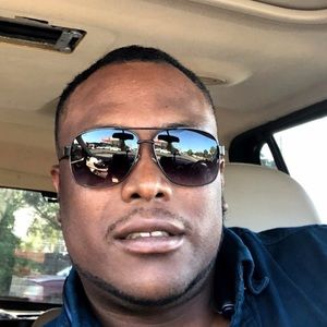 Meet your Posher, Don c